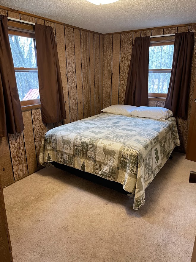 Cabin I bedroom